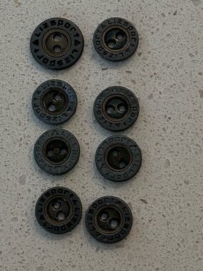 Liz Claiborne Replacement Buttons
Lot Of 8